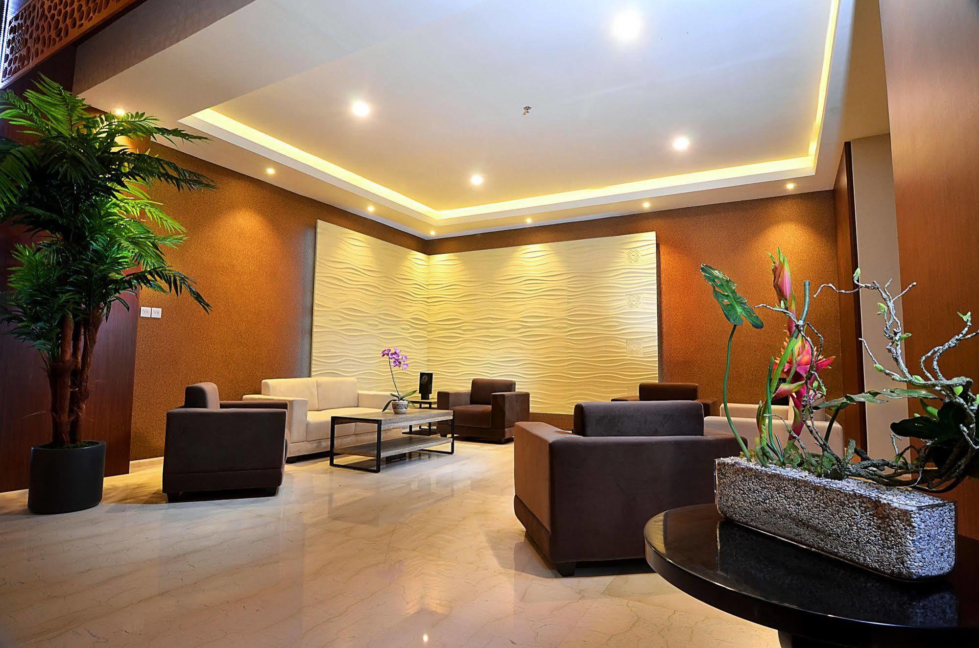 เดอะ บาลาวา โฮเต็ล Hotel มะลัง ภายนอก รูปภาพ