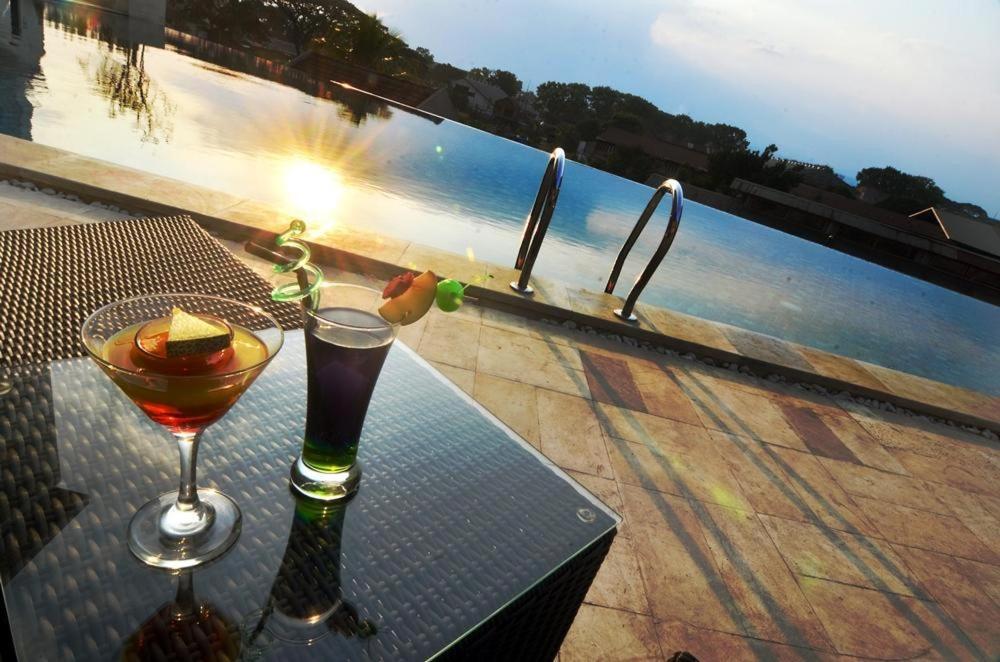 เดอะ บาลาวา โฮเต็ล Hotel มะลัง ภายนอก รูปภาพ